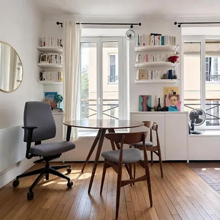 Cocon Lumineux Belleville - 2 Personnes Appartement Paris